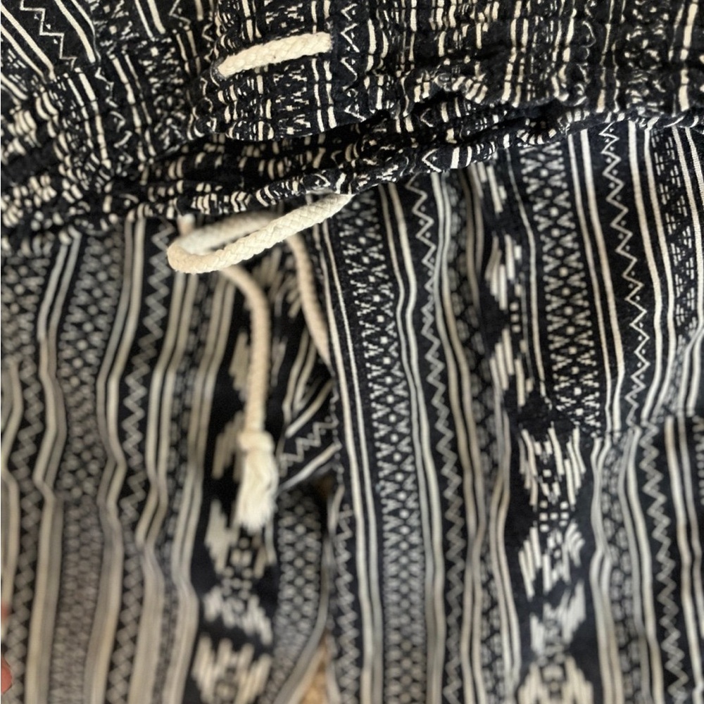 Size-S - Picture 4 of 5